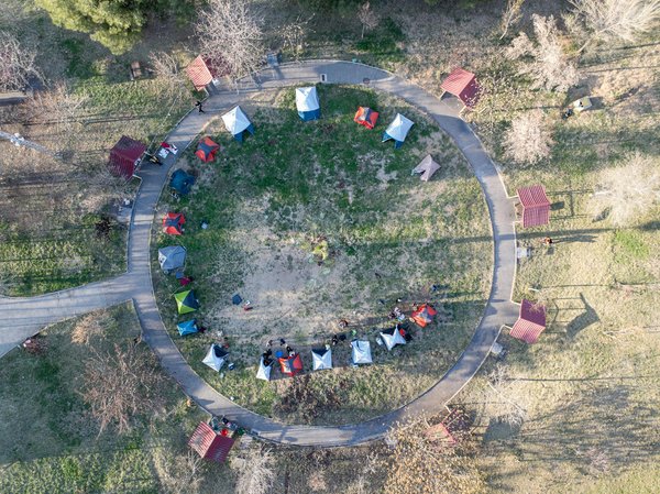 Quels sont les meilleurs itinéraires pour une randonnée dans les montagnes du Hakone, Japon : équipements et conseils ?